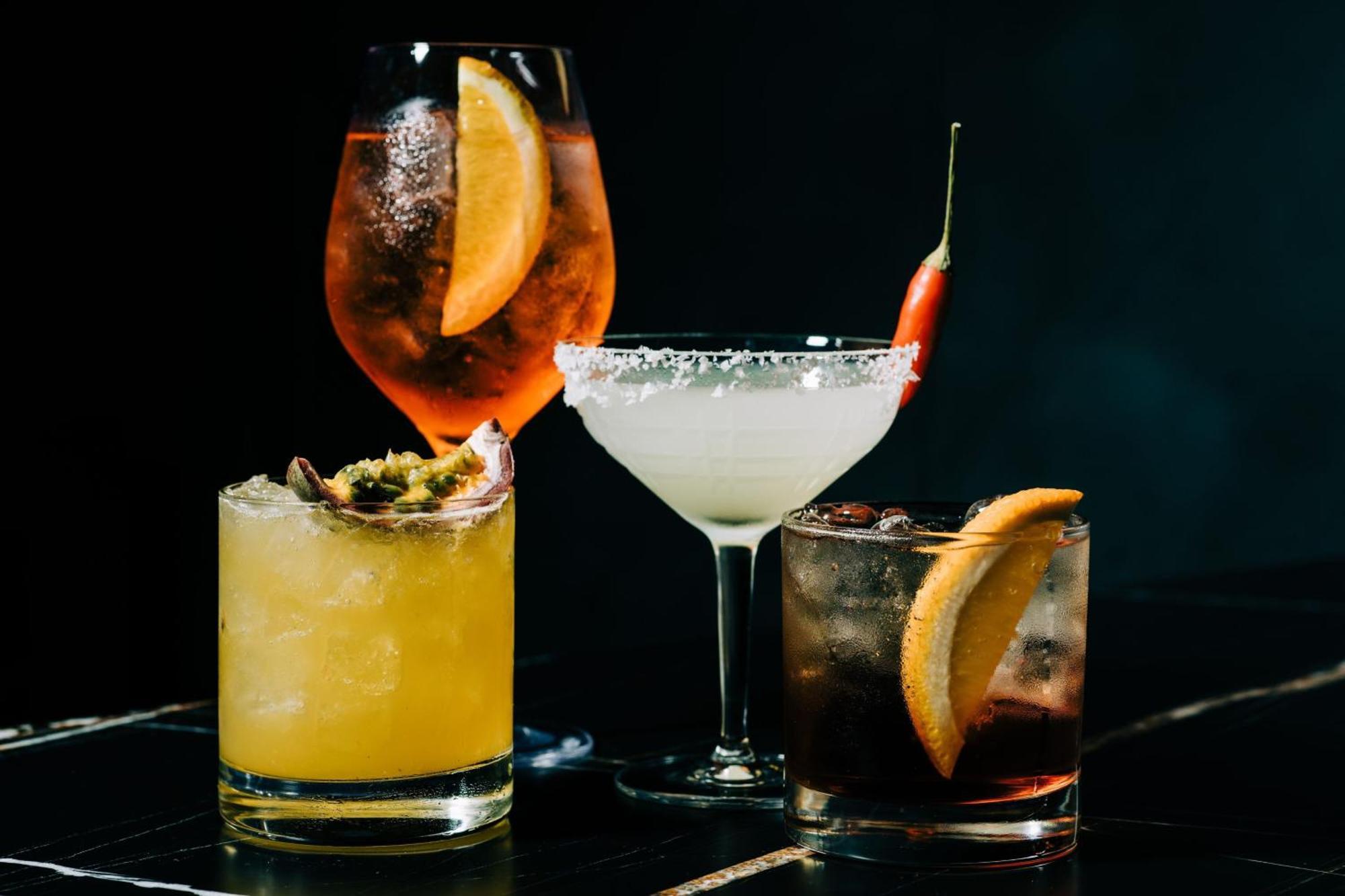The Westin Perth Hotel Екстериор снимка Cocktails